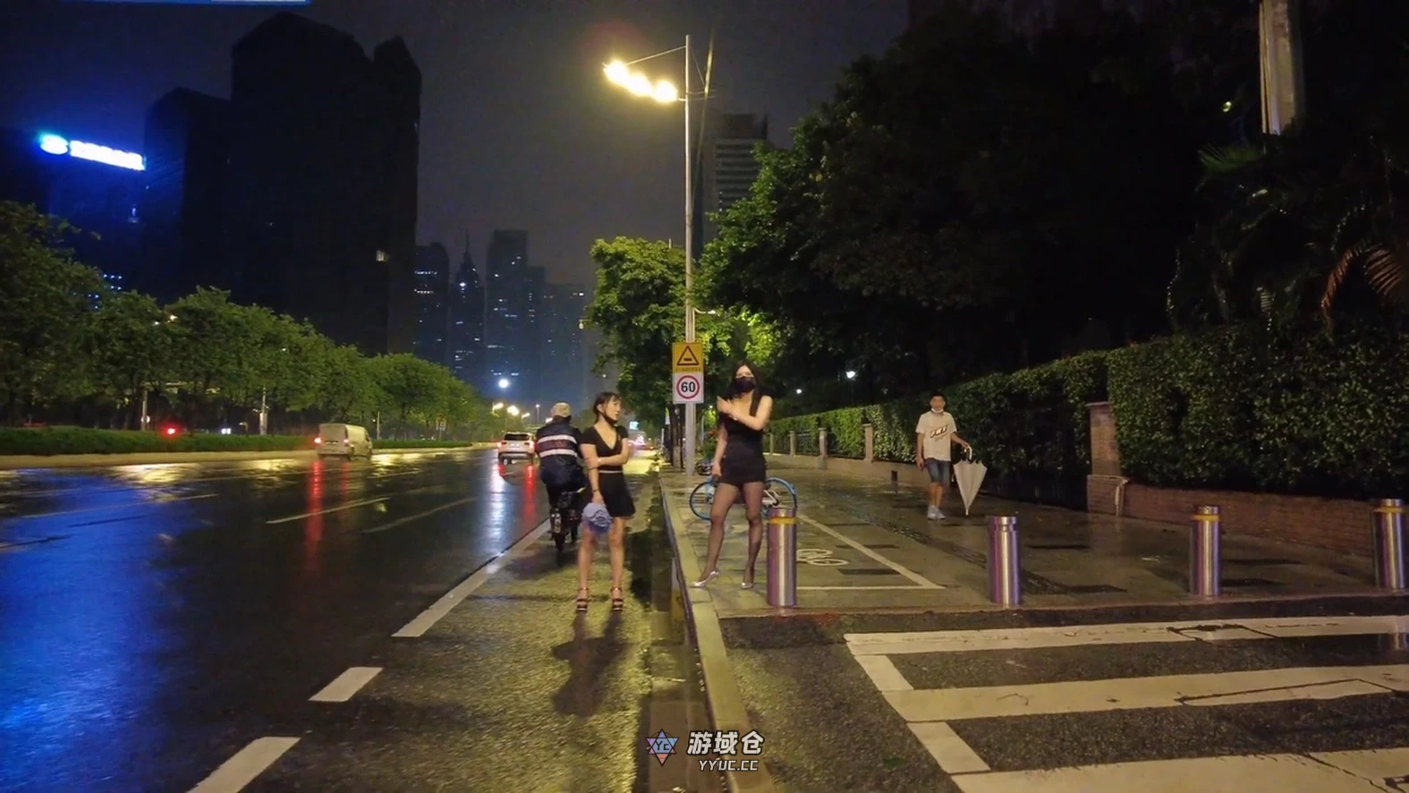 [真实街拍生活]广州/深圳/西安深夜街头日常生活视频，贵在真实【66V/29G】 展会街拍 第15张
